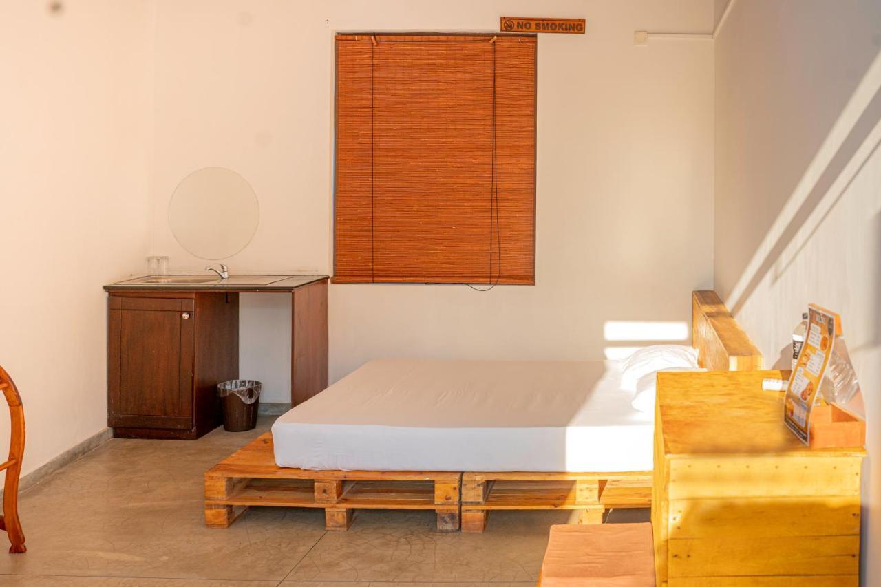 Battaramulla Boutique Villa Sri Jayewardenepura Kotte Exterior photo